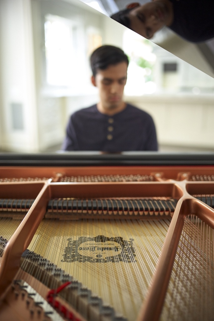 Yamaha Stutzflügel GC1MPE, schwarz poliert
