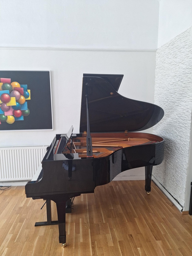 Yamaha Flügel C3, Baujahr 2000, schwarz poliert