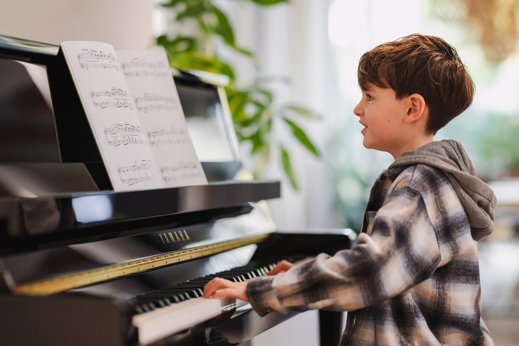 Yamaha Piano B10PE, schwarz poliert