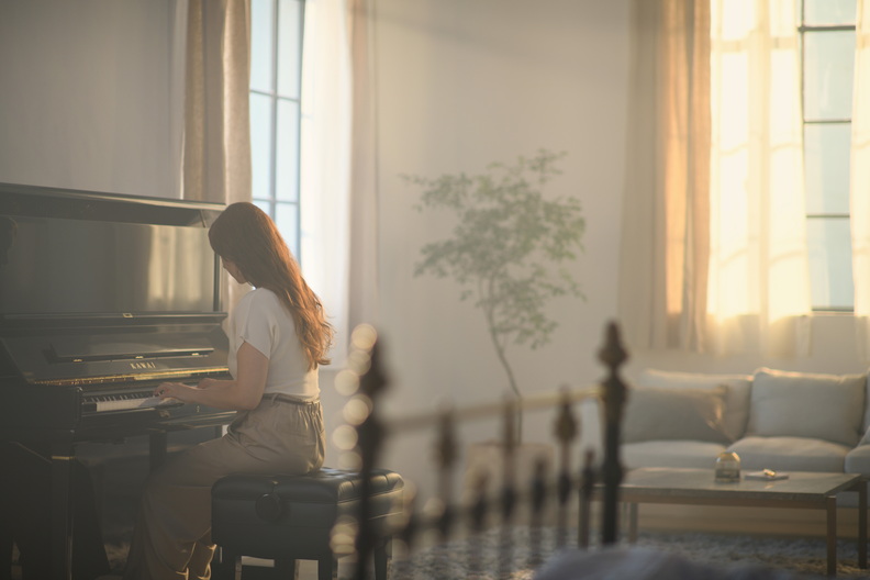 Kawai Piano MS-130 Master Series, schwarz poliert
