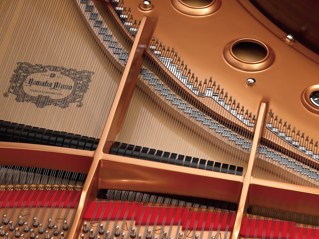 Yamaha CFX Konzertflügel, schwarz poliert